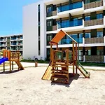 Conforto Terreo De Luxo Frente A Piscina - Aloha A17
